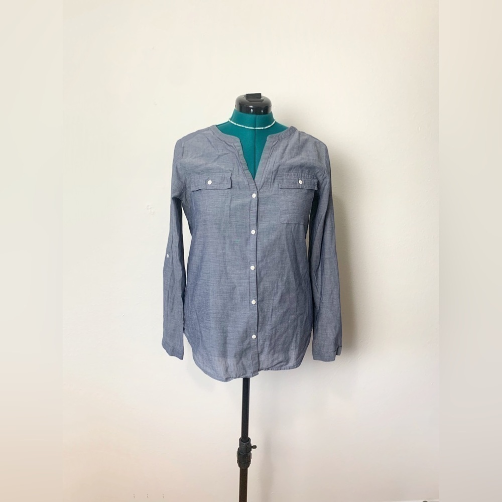 Loft Women’s Long Sleeve Button Down Blouse Blue Small Lightweight Breezy Top